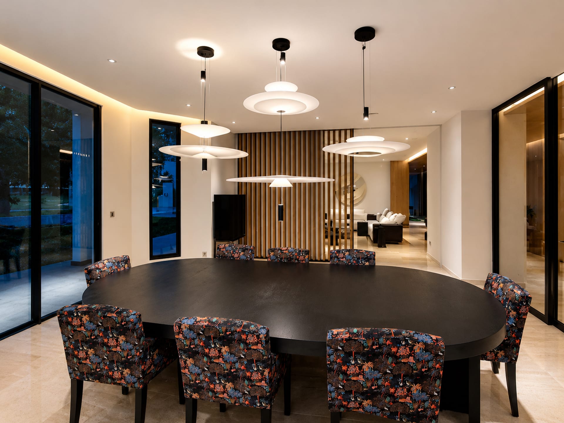 R32 Emirates Hills Villa